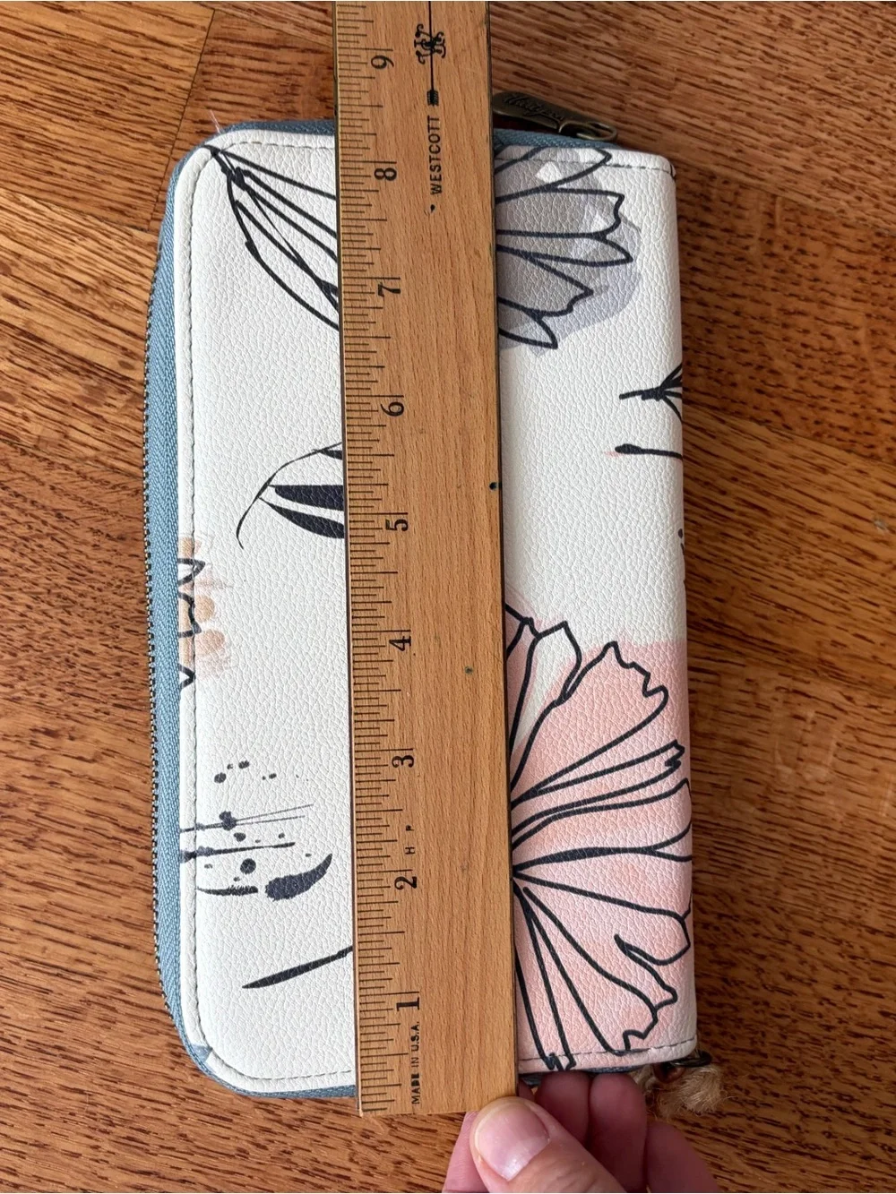 Thirty-One All About The Benjamins Wallet All in Neutral Floral Botanical NEW